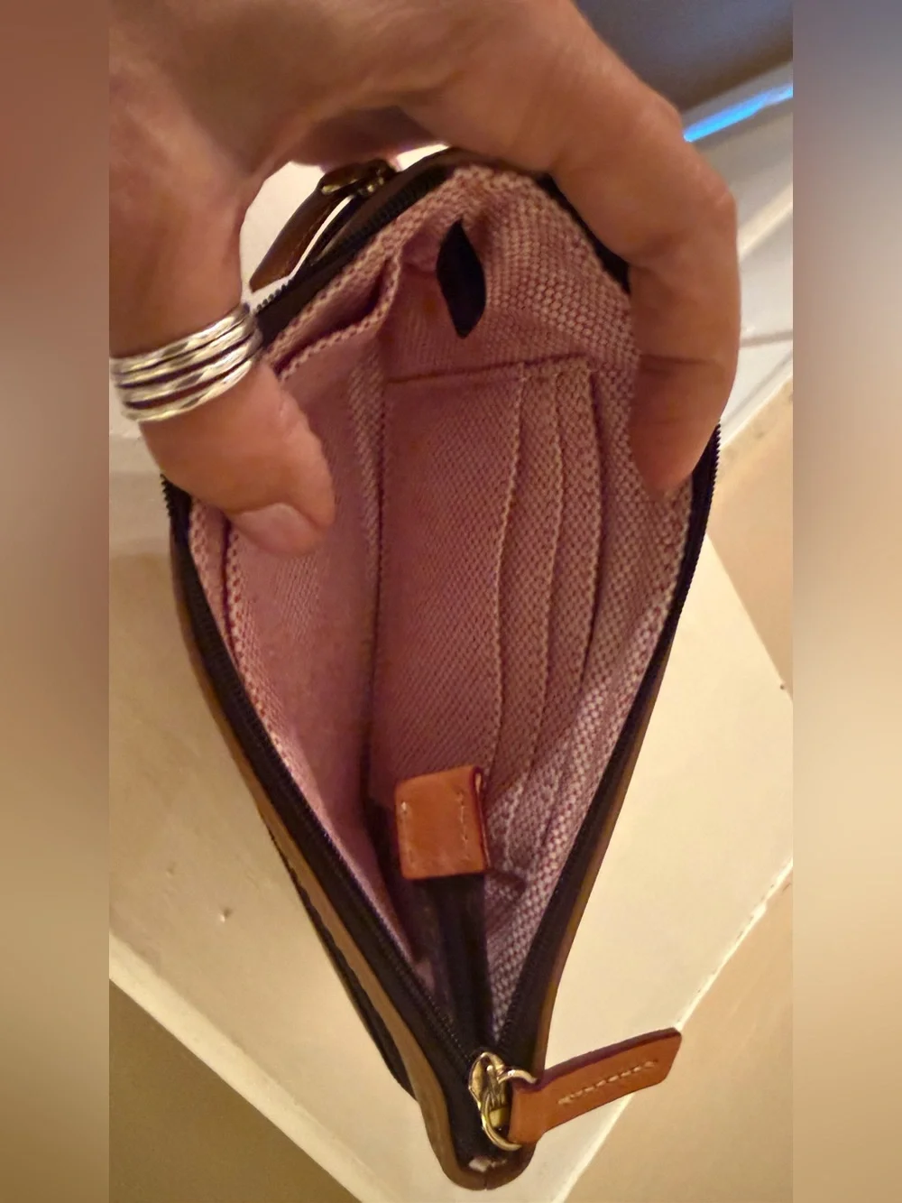 Dooney & Bourke double-zip leather pouch/wristlet EUC